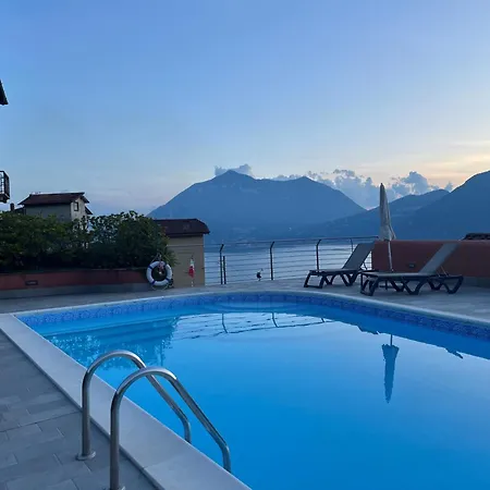 Daire Stunning Apartment- Terrace And Swimming Pool Bellano