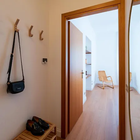 Апартаменты Stunning Apartment- Terrace And Swimming Pool *