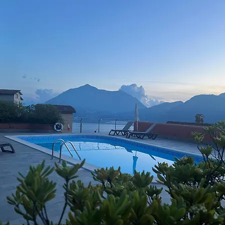 Stunning Apartment- Terrace And Swimming Pool Беллано